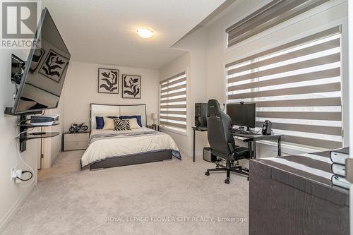 35 Player Drive, Erin, ON - Indoor Photo Showing Bedroom