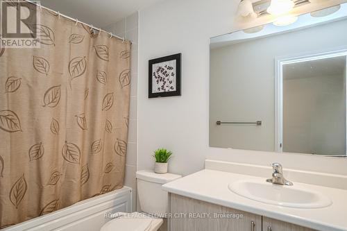 35 Player Drive, Erin, ON - Indoor Photo Showing Bathroom