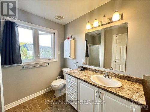 131 Forestbrook Street, Ottawa, ON - Indoor Photo Showing Bathroom