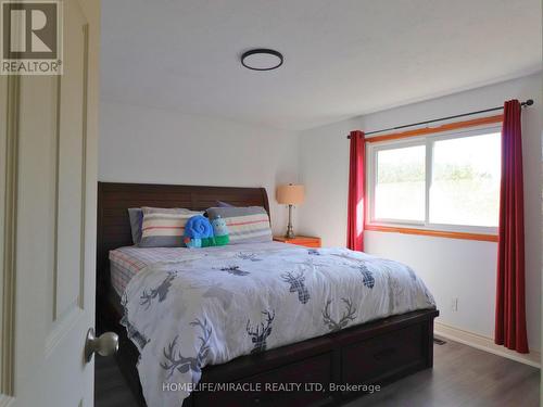 3 Caprice Court, Kitchener, ON - Indoor Photo Showing Bedroom