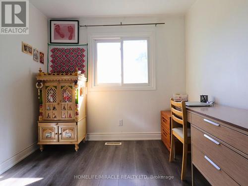 3 Caprice Court, Kitchener, ON - Indoor