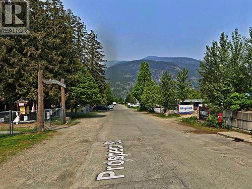 7454 Prospect Street, Pemberton, BC 