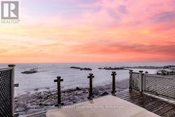 46 WILLIAM AVENUE  Wasaga Beach, ON L9Z 2X3