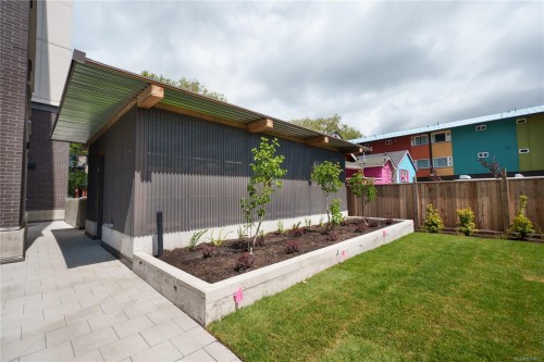 212-629 Speed Ave, Victoria, BC - Outdoor