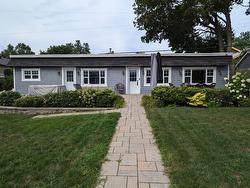 18A Av. du Golf  Pointe-Claire, QC H9S 4N5