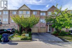 113 WILKES CRESCENT  Toronto, ON M1L 0B2