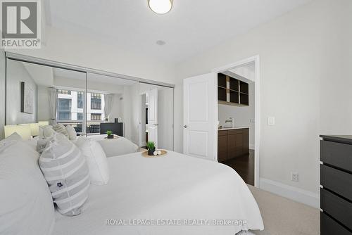 1808 - 100 Harrison Garden Boulevard, Toronto, ON - Indoor Photo Showing Bedroom