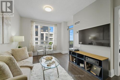 1808 - 100 Harrison Garden Boulevard, Toronto, ON - Indoor Photo Showing Living Room