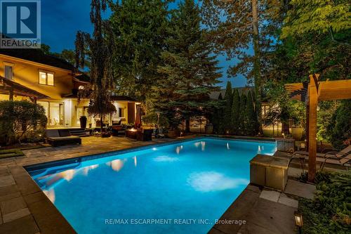 106 Appleby Place, Burlington, ON - Outdoor With In Ground Pool With Backyard