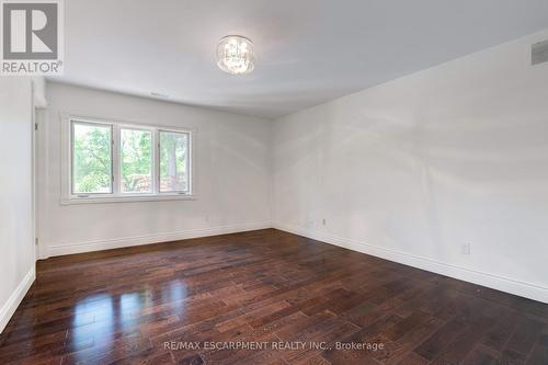 106 Appleby Place, Burlington, ON - Indoor Photo Showing Other Room