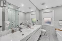 4 pce Bathroom with separate shower and soaker tub - 