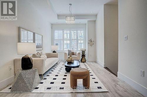 25 Sydney Circle, Vaughan, ON - Indoor