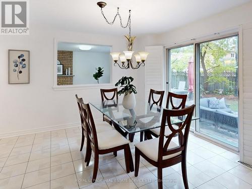 258 Westmount Boulevard, Vaughan, ON - Indoor Photo Showing Dining Room
