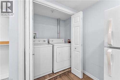 Second Laundry - 19 Moote Street, St. Catharines, ON - Indoor Photo Showing Laundry Room