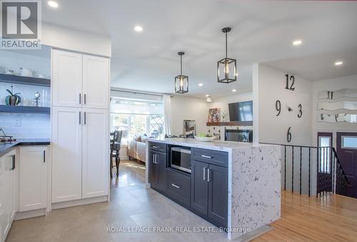 793 Central Park Boulevard N, Oshawa (Centennial), ON - Indoor Photo Showing Kitchen