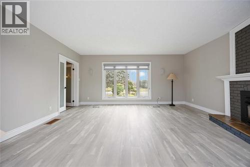 1866 Blackwell Road, Sarnia, ON - Indoor Photo Showing Living Room With Fireplace