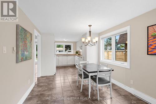 1119 Firefly Lane, Ottawa, ON - Indoor Photo Showing Dining Room