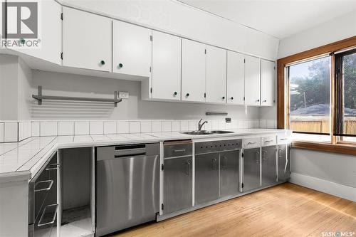 1937 Toronto Street, Regina, SK - Indoor Photo Showing Kitchen With Double Sink