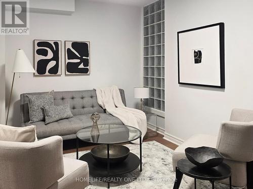 77 Tecumseth Street, Toronto, ON - Indoor Photo Showing Other Room