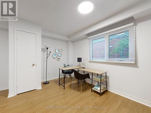 77 Tecumseth Street, Toronto, ON - Indoor Photo Showing Office
