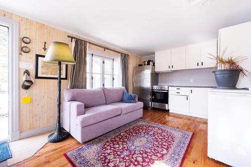 Autre - 9 Av. Chassé, Kamouraska, QC - Indoor Photo Showing Other Room