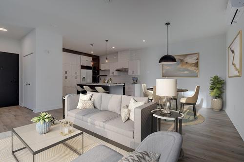 Salon - 304-2010 Rue De Chambly, Saint-Bruno-De-Montarville, QC - Indoor Photo Showing Living Room