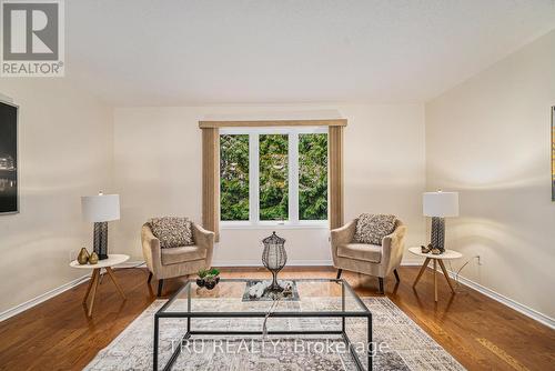 70 Dr. Gordon Crescent, North Grenville, ON - Indoor Photo Showing Living Room