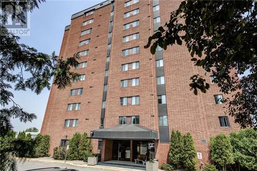 2000 Regent Street Unit# 101, Sudbury, ON - Outdoor