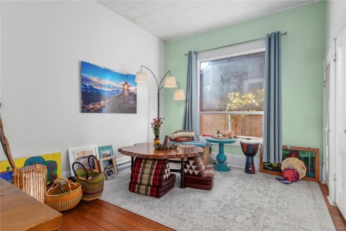 2765 Penrith Ave, Cumberland, BC 