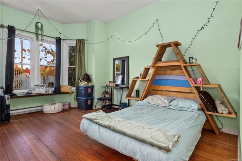 2765 Penrith Ave, Cumberland, BC 