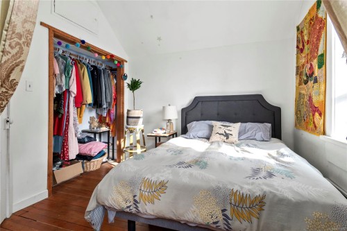 2765 Penrith Ave, Cumberland, BC 