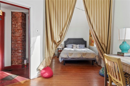 2765 Penrith Ave, Cumberland, BC 