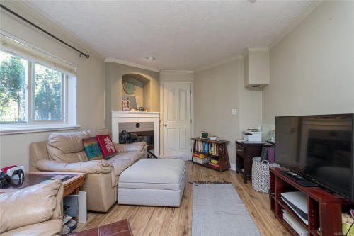 1151 Cherry Rd, Saanich, BC 