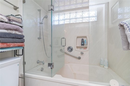 1151 Cherry Rd, Saanich, BC 