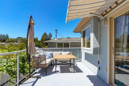 1151 Cherry Rd, Saanich, BC 