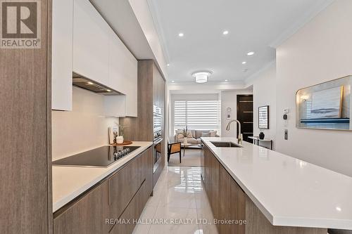 Top-of-the-line appliances. - 129 High Street W, Mississauga, ON - Indoor Photo Showing Kitchen With Upgraded Kitchen