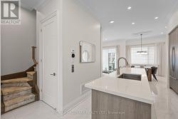 Kitchen island, perfect for entertaining. - 