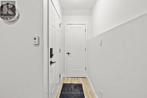 1C - 75 Lapointe Boulevard, Russell, ON - Indoor Photo Showing Other Room