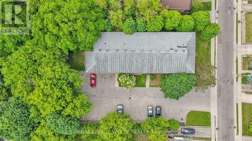 7 - 119 Cedar Street S, Kitchener, ON - Outdoor