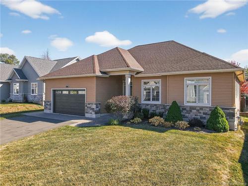 41 Valmont St, Dieppe, NB 