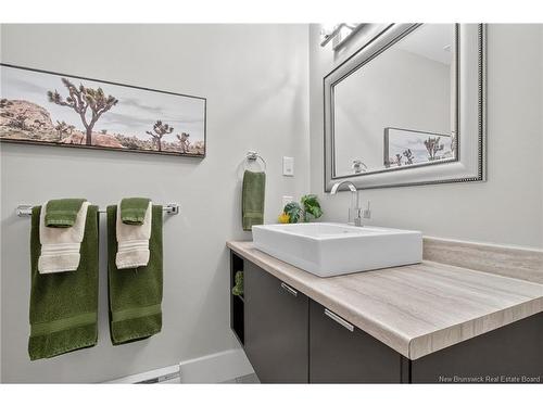 41 Valmont St, Dieppe, NB 