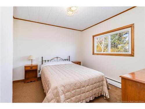 295 Montgomery St, Fredericton, NB 