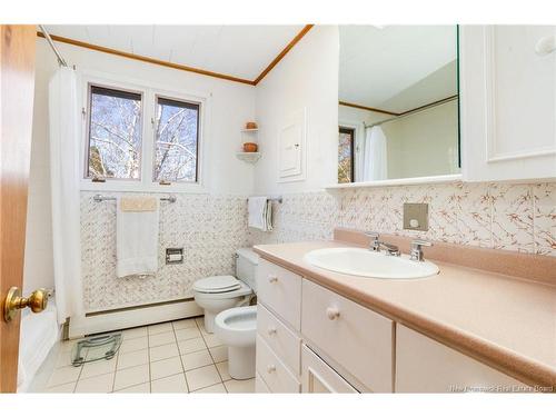 295 Montgomery St, Fredericton, NB 