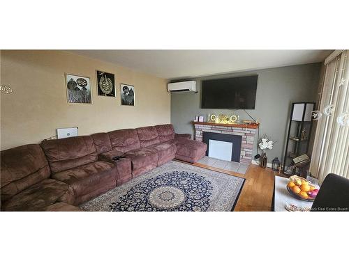 118 Spruce St, Moncton, NB 