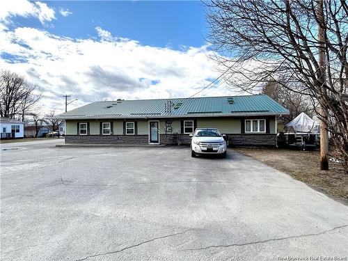 369 Water ST  Miramichi, NB E1V 3G6