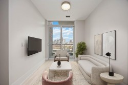 G PH 29-1 Edgewater Drive  Toronto, ON M5A 0L1