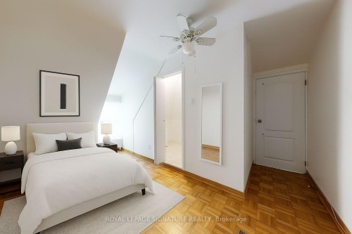 Upper-189 Beatrice Street, Toronto, ON - Indoor Photo Showing Bedroom