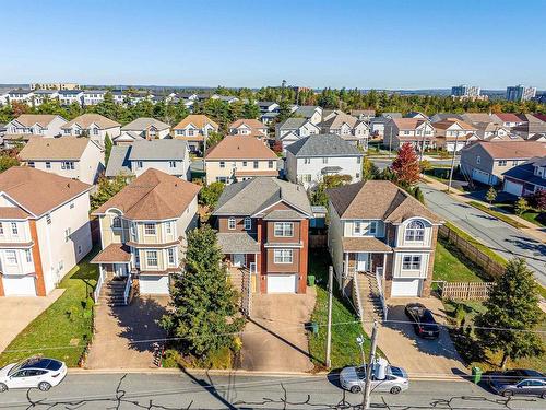 7 Fathom Court, Halifax, NS 