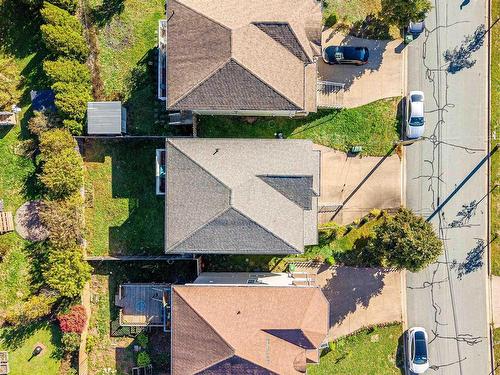 7 Fathom Court, Halifax, NS 