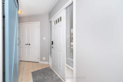6 Baby Pointe Trail, Brampton, ON - Indoor Photo Showing Other Room